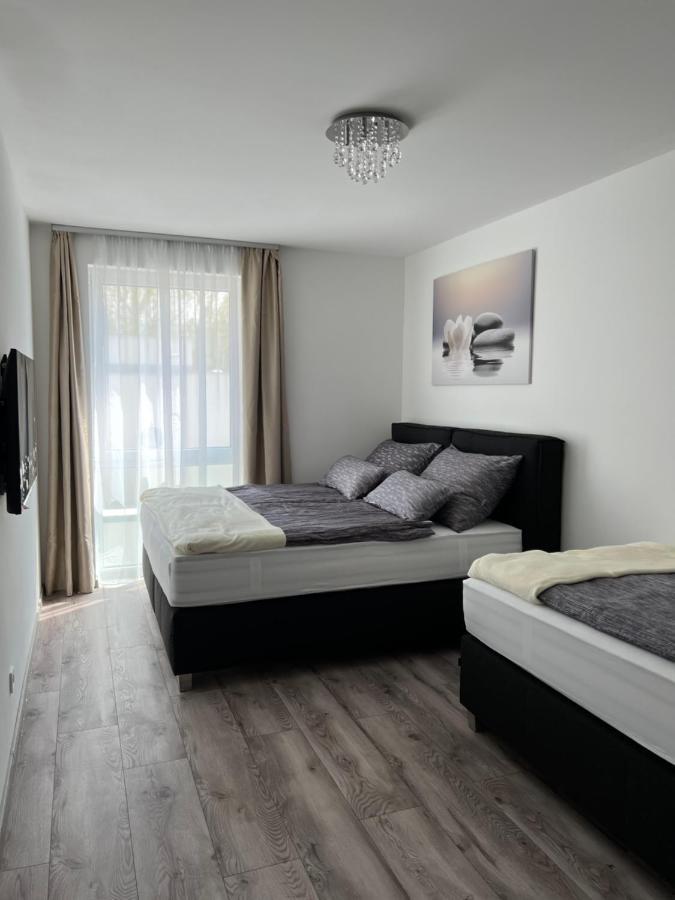 Villa Bauhaus Dream Deluxe T Siófok Exterior foto